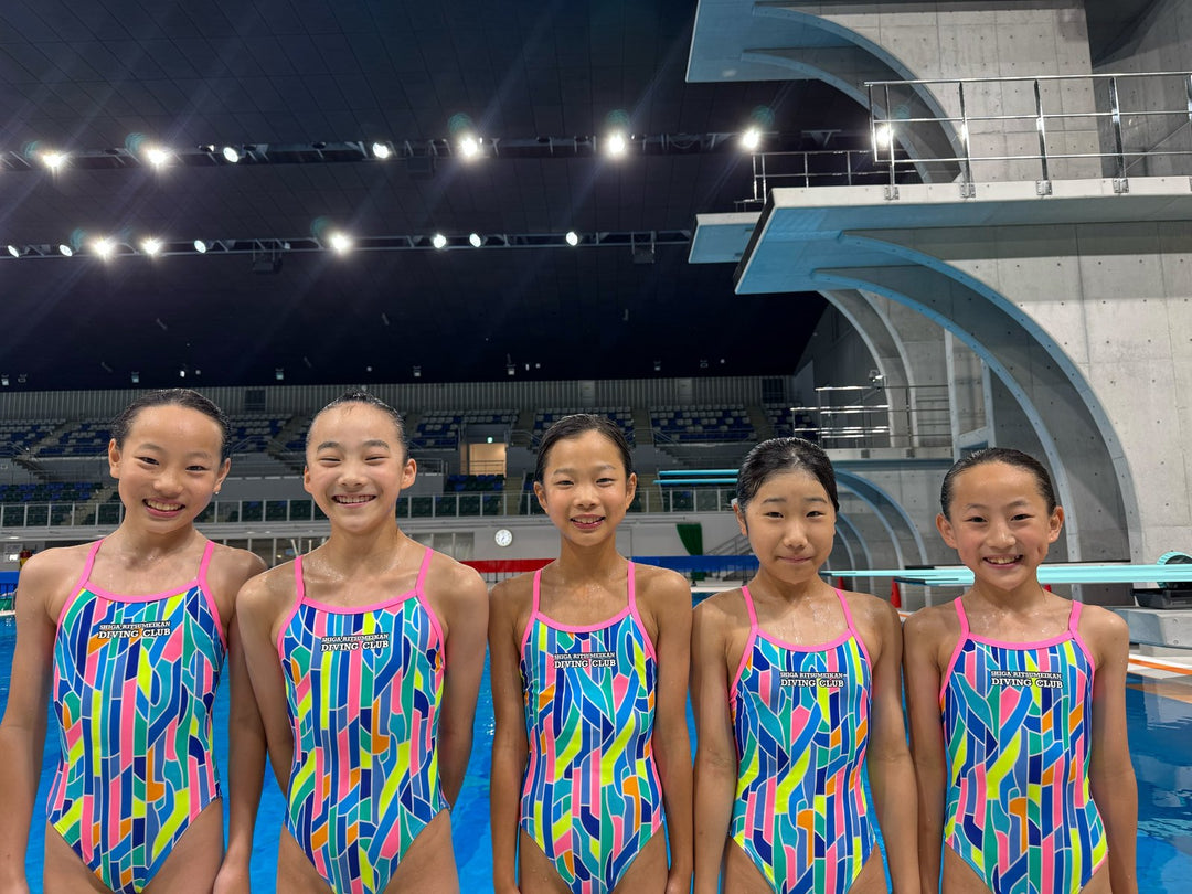 FUNKITA Pillared シングルストラップ・ワンピース競泳水着 ガールズ FKS030G チーム着用 会場イメージ
