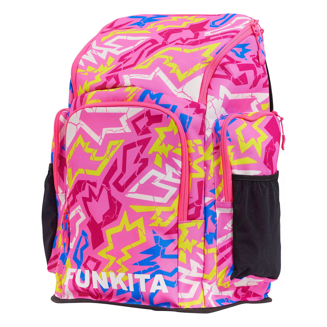 大は小を兼ねる、賢者の選択。Space Case Backpack